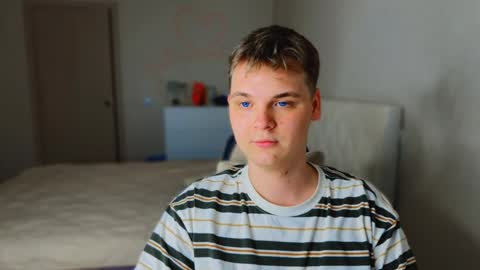 Snapshot of lucas_dany chatting on February 20, 6:19 am Lucas Gill online show from February 20, 6:19 am