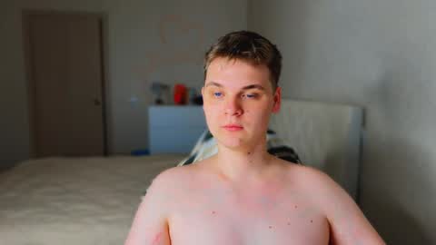 Snapshot of lucas_dany chatting on February 20, 6:26 am Lucas Gill online show from February 20, 6:26 am