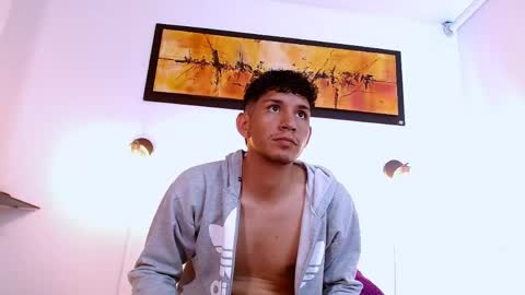 lucas_dream online show from June 6, 12:10 pm