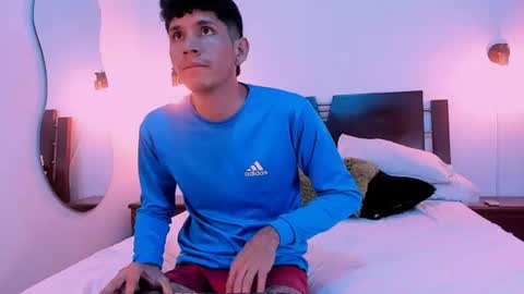 lucas_dream online show from June 9, 11:44 am
