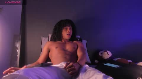 Snapshot of lucas_eevans07 chatting on October 20, 1:06 am   online show from October 20, 1:06 am