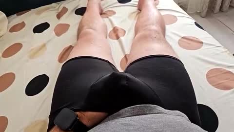 lucas_j_31 online show from December 2, 10:42 am