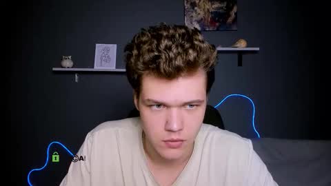 lucas_long_ online show from September 25, 12:53 pm