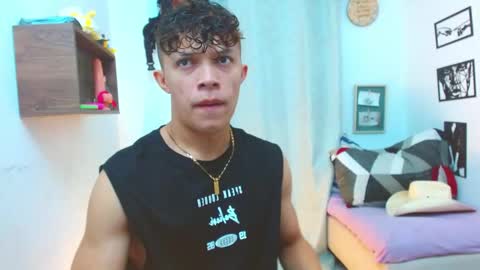 Snapshot of lucas_luxx1 chatting on September 11, 12:27 pm Lucas Luxx online show from September 11, 12:27 pm