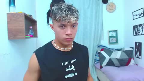 Snapshot of lucas_luxx1 chatting on October 8, 3:53 pm Lucas Luxx online show from October 8, 3:53 pm