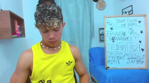 Snapshot of lucas_luxx1 chatting on October 27, 3:05 pm Lucas Luxx online show from October 27, 3:05 pm