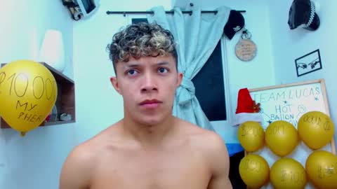 Lucas Luxx online show from December 17, 12:00 pm