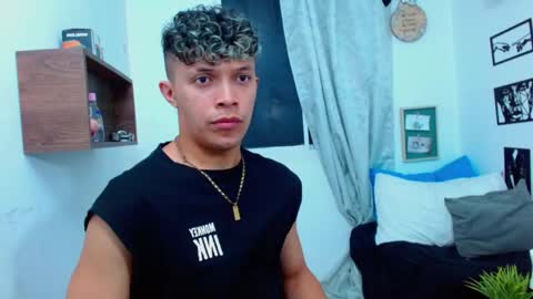 Lucas Luxx online show from January 5, 5:27 pm