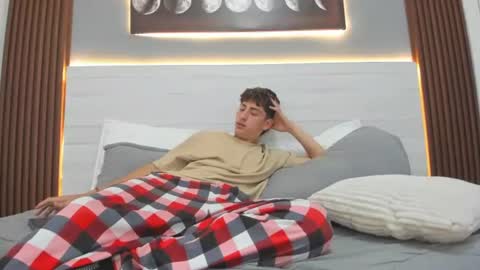Lucas online show from June 17, 4:15 am