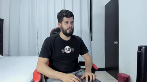 Lucas  Beaumont online show from February 4, 7:14 am