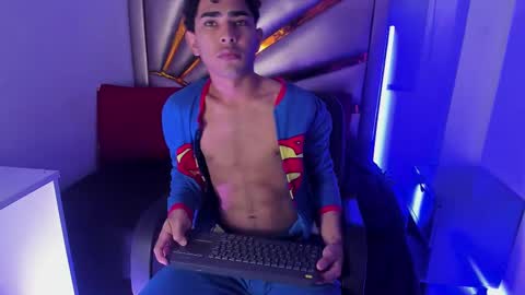 lucascarterr online show from March 4, 3:11 am