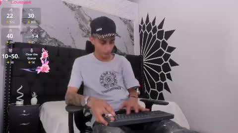 Lucas online show from June 15, 9:06 pm