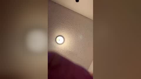 Snapshot of lucasmagana85 chatting on February 20, 8:05 am lucasmagana85 online show from February 20, 8:05 am