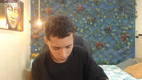 Snapshot of lucasssmith11 chatting on April 7, 7:03 pm LucassSmith11 online show from April 7, 7:03 pm