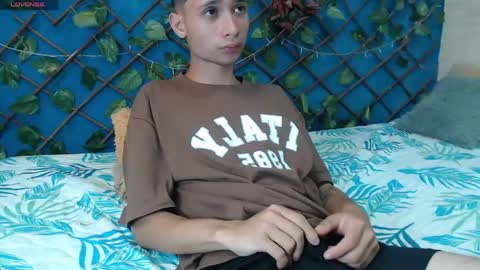 Snapshot of lucasssmith11 chatting on April 9, 9:20 pm LucassSmith11 online show from April 9, 9:20 pm