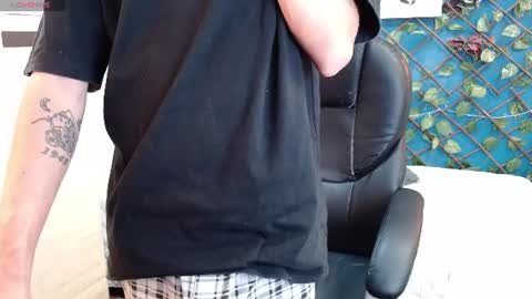 LucassSmith11 online show from June 23, 8:29 pm