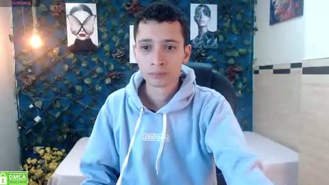 LucassSmith11 online show from July 18, 3:54 am