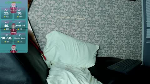 MIA HOT online show from December 24, 3:58 pm