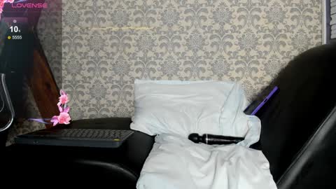 MIA HOT online show from January 15, 10:02 pm