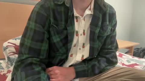 Snapshot of lucca_d123 chatting on September 14, 8:13 am lucca_d123 online show from September 14, 8:13 am