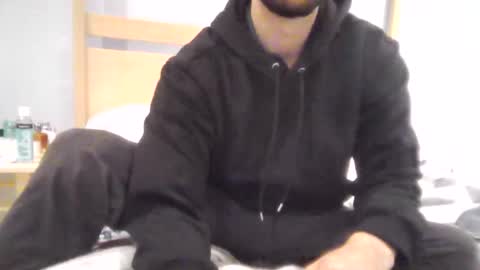 Snapshot of lucca_d123 chatting on January 12, 5:45 am lucca_d123 online show from January 12, 5:45 am