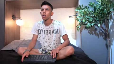 Lucca Moreti online show from March 24, 3:44 am