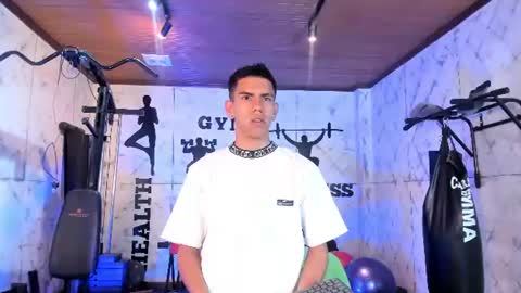 Lucca Moreti online show from June 16, 3:42 am