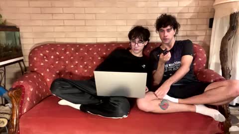 lucca online show from April 5, 2:42 am