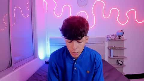 Luccas Ferreira online show from November 19, 6:52 pm