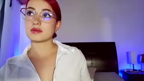 Luccy online show from January 8, 3:25 pm