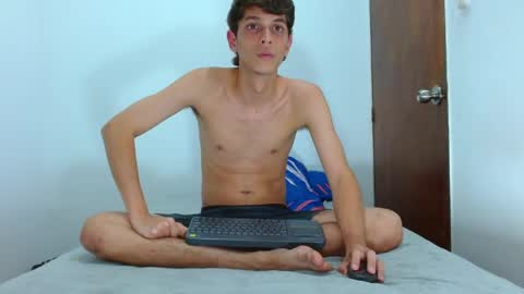 Snapshot of luchocole chatting on May 30, 11:35 pm LUCHO HOT online show from May 30, 11:35 pm