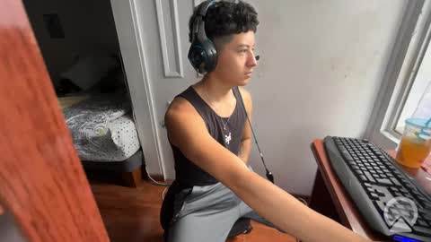 Felipe online show from September 25, 8:23 pm