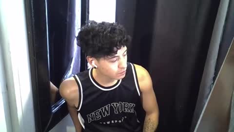 Felipe online show from May 6, 2:44 pm