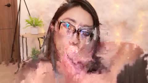 Snapshot of luci_fer15 chatting on April 6, 6:09 pm Luci y Fer online show from April 6, 6:09 pm