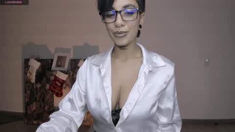 Veronica Rati    online show from December 20, 1:58 am