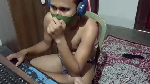 luci_ri online show from October 25, 2:30 am