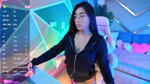hanna online show from May 4, 11:45 pm
