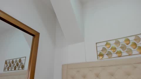 lucia_lorenz online show from January 8, 11:34 am