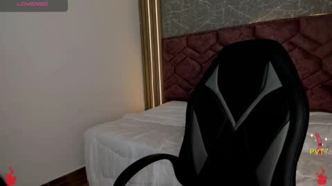 lucia star  online show from December 12, 9:48 pm