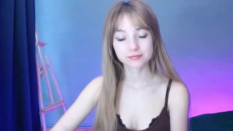 Lucy online show from February 6, 9:43 am