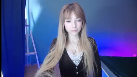 Lucy online show from February 18, 6:26 am