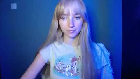 Lucy online show from September 29, 6:57 pm