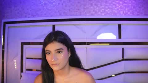 luciana_agudelo online show from April 1, 7:00 pm