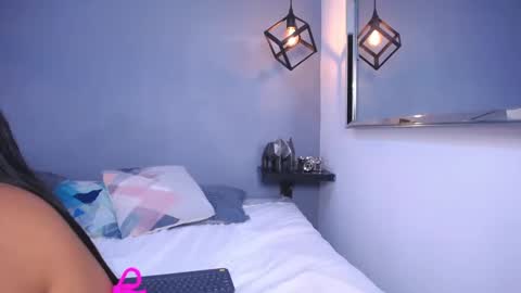 Luciana  online show from September 25, 3:49 pm