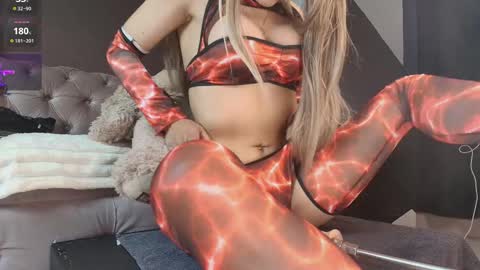 luciana_hunters online show from November 14, 12:04 pm