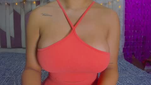 instagram luciana417  online show from December 21, 3:03 am