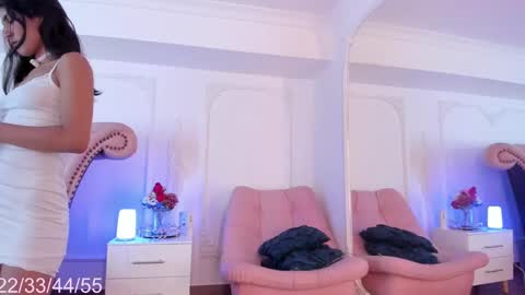 Snapshot of luciana_roa chatting on September 20, 8:32 pm Luciana online show from September 20, 8:32 pm