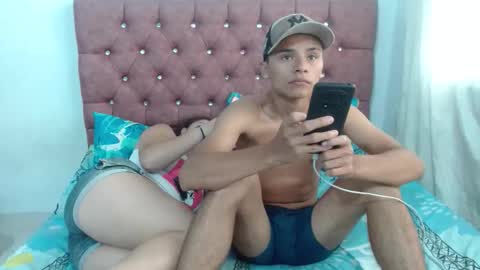 Snapshot of luciana_rober chatting on April 18, 3:38 pm luciana_rober online show from April 18, 3:38 pm