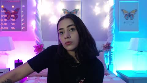 Snapshot of lucianacarter chatting on January 9, 11:47 am online show from January 9, 11:47 am