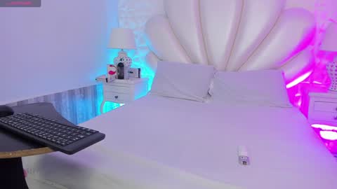 Snapshot of lucianacarter chatting on January 15, 4:47 am online show from January 15, 4:47 am